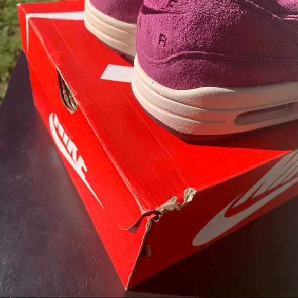 Nike Air Max 1 Premium Bordeaux Shoes - Picture 5 of 6